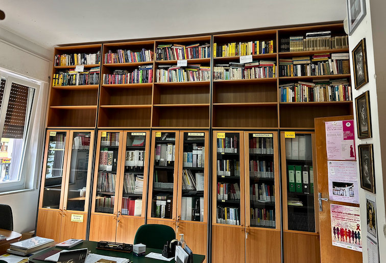 Sala lettura e ingresso BDS